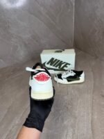 Nike Air Jordan 1 Low Travis Scott Medium Olive Colorway - Afbeelding 4