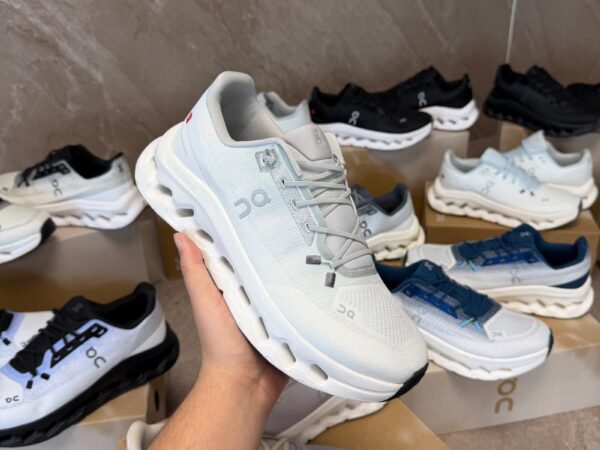 On Cloudtilt Sneaker Light Blue - Grey