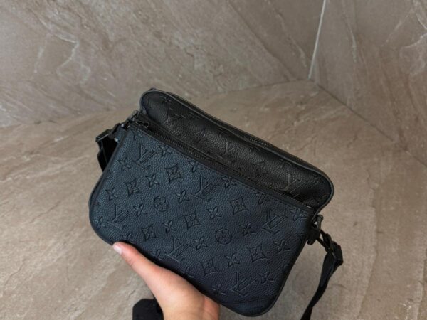 Louis Vuitton Trio Messenger Black Leather