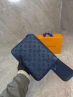 Louis Vuitton Trio Messenger Bag Navy Blue Monogram - Afbeelding 3