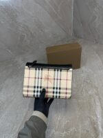 Burberry Haymarket Check Black Small Looxley Crossbody - Afbeelding 4