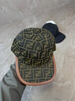 Fendi Bruine Pet - Afbeelding 3