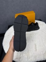 Louis Vuitton Classic, Black on Black - Afbeelding 6