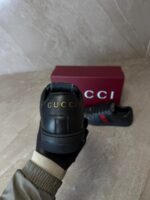 Gucci GG Embossed Leather Low-Top Sneakers Black - Afbeelding 4