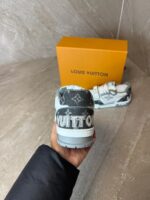 Louis Vuitton Trainer Velcro Strap Monogram Denim Sneakers Grey - Afbeelding 4