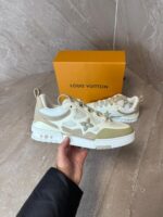 Louis Vuitton Skates Trainers Beige - Afbeelding 2