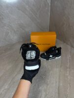 Louis Vuitton Skates Trainers Zwart - Afbeelding 5