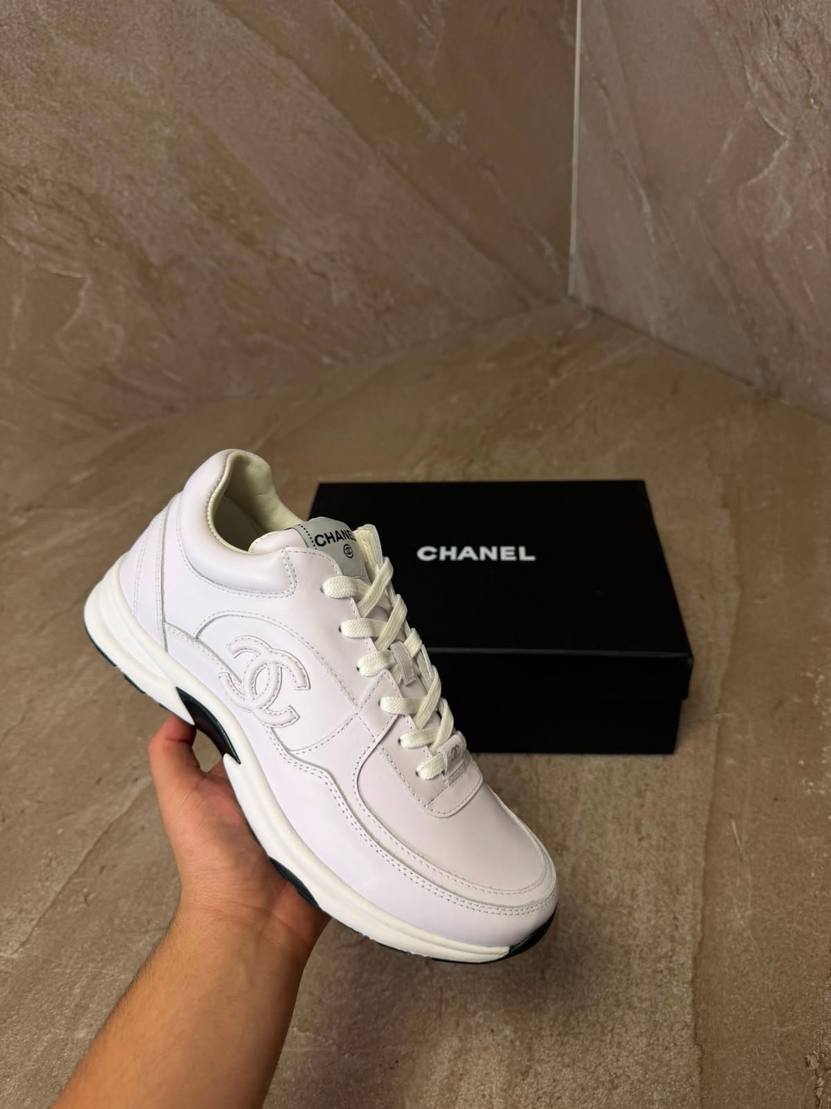 chanelwhite (4) Chanel Sneakers White - Afbeelding 1