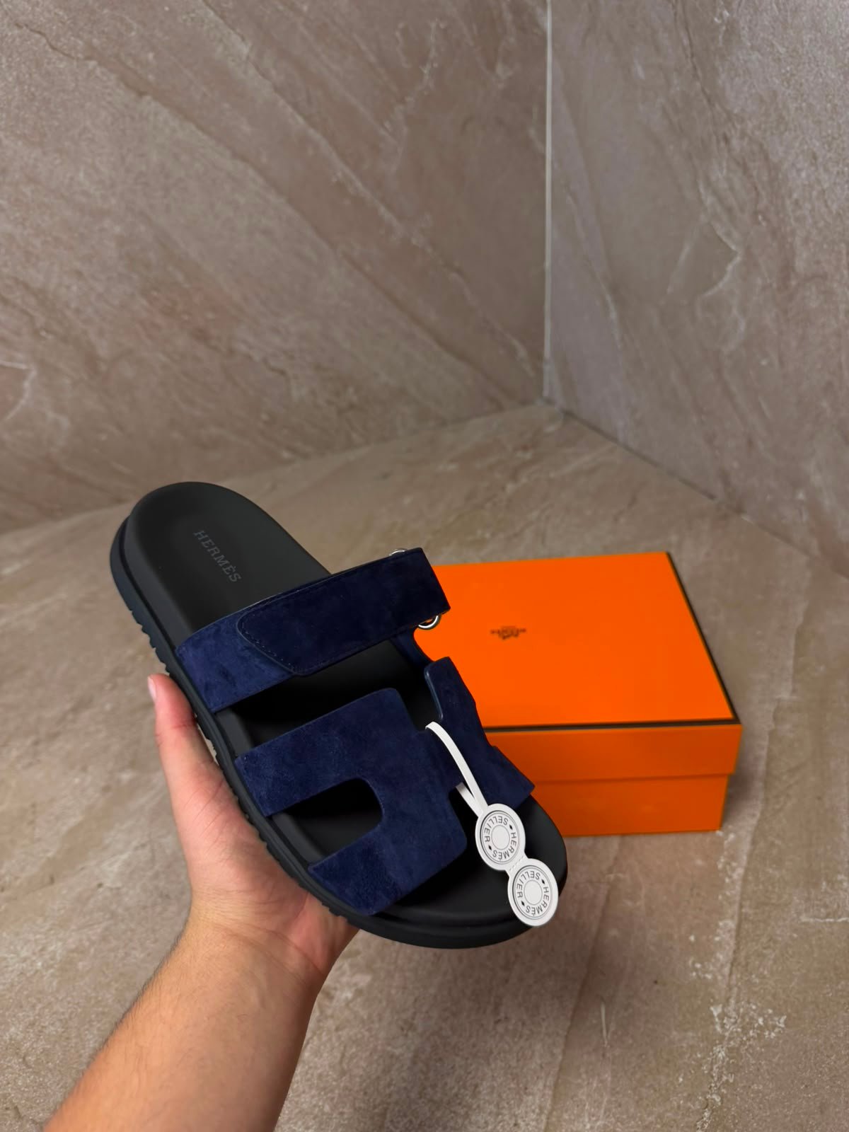 hrmscypreblauwq (1) Hermes Chypre Blue Suede Sandals - Afbeelding 1