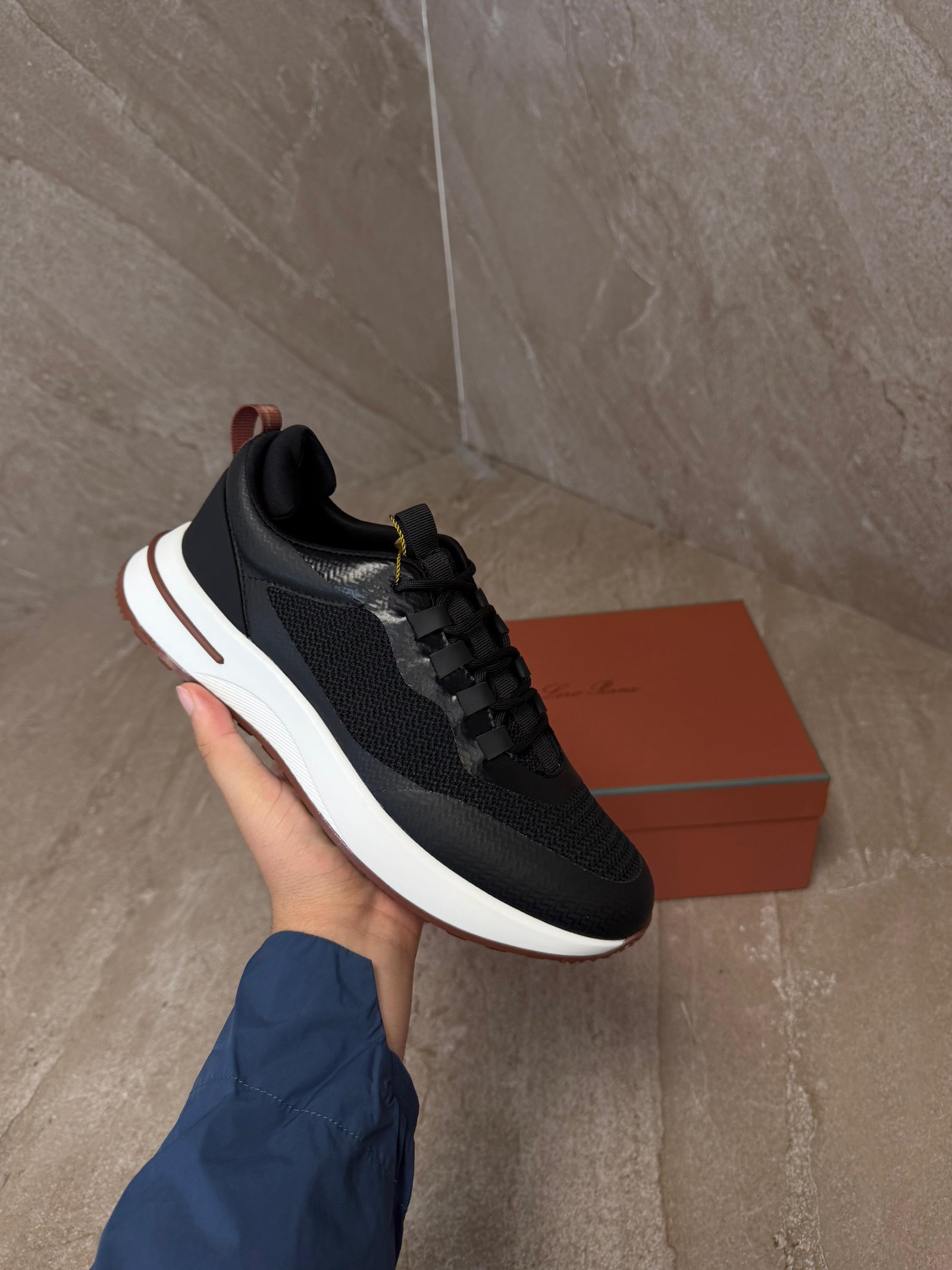loro1 (2) Loro Piana Weekend Walk Black Sneakers - Afbeelding 1